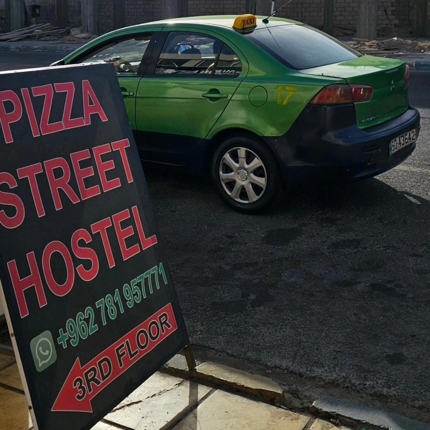 Pizza Street Hostel Aqaba Luaran gambar
