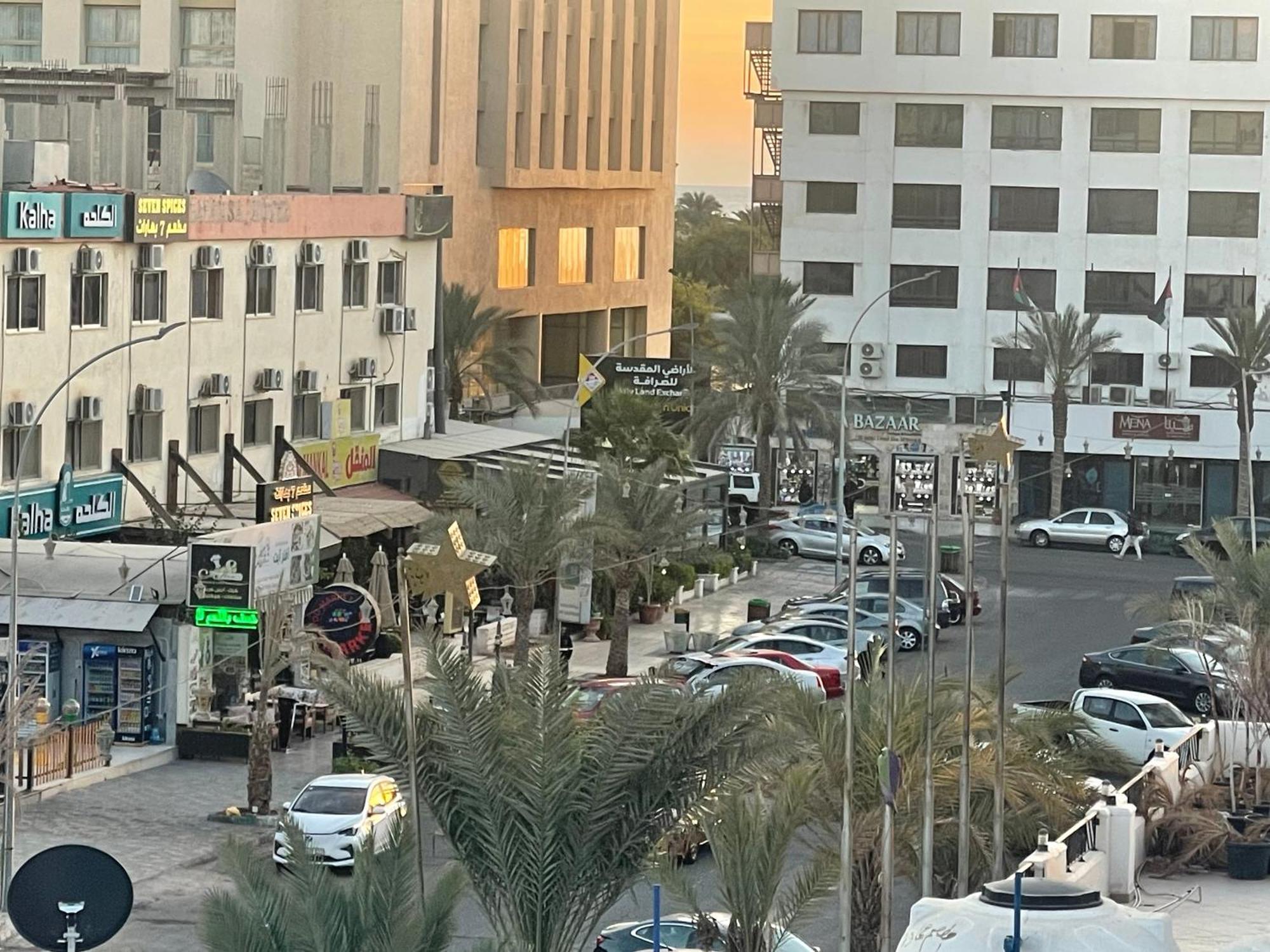 Pizza Street Hostel Aqaba Luaran gambar